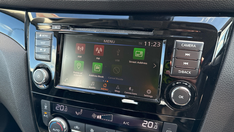 Nissan Qashqai 1.3 DiG-T Acenta Premium 5dr Petrol Hatchback